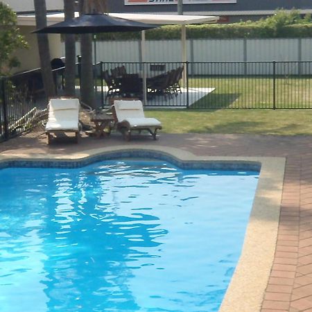 Caravilla Motor Inn Тарі Екстер'єр фото